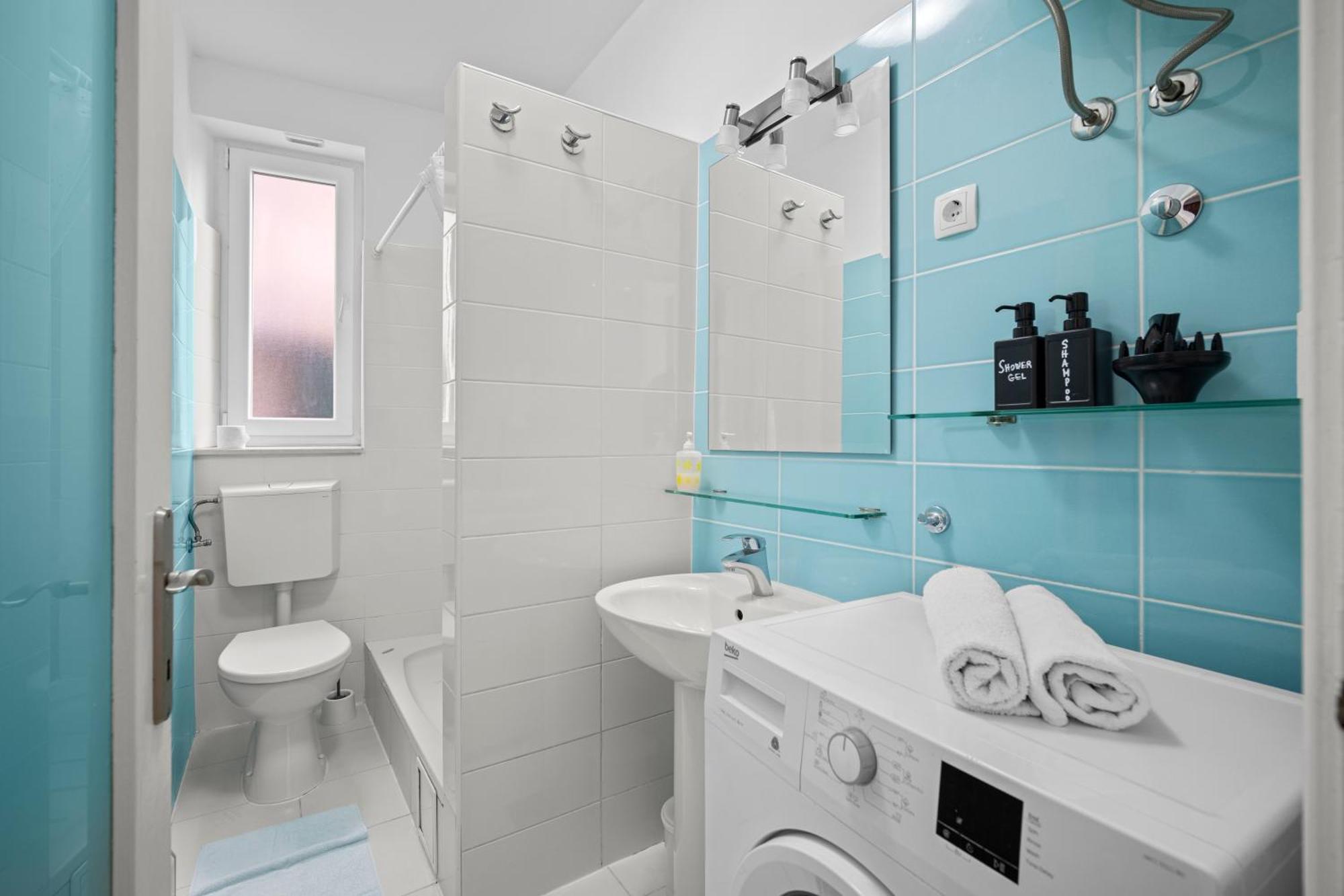 Apartment Bose Split Luaran gambar